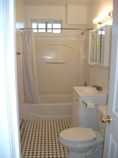 7 Albert St, Worcester, MA, 7 Albert St, Worcester, MA Photo #10