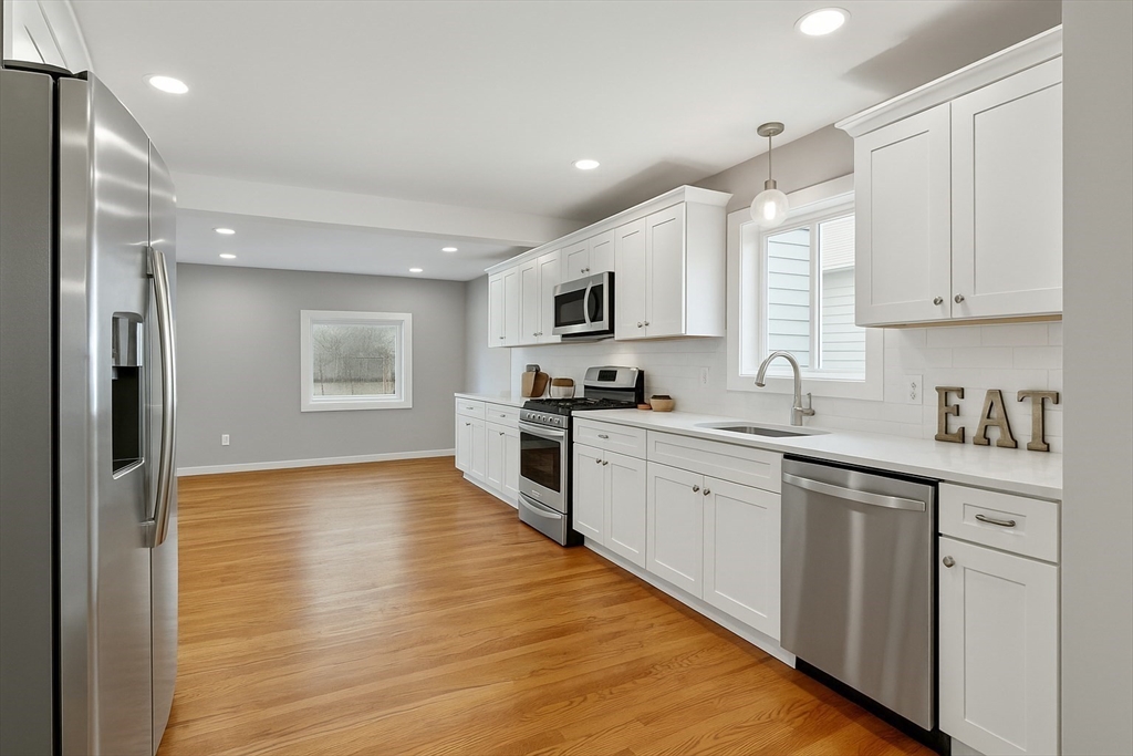 8 Dahlia Drive
