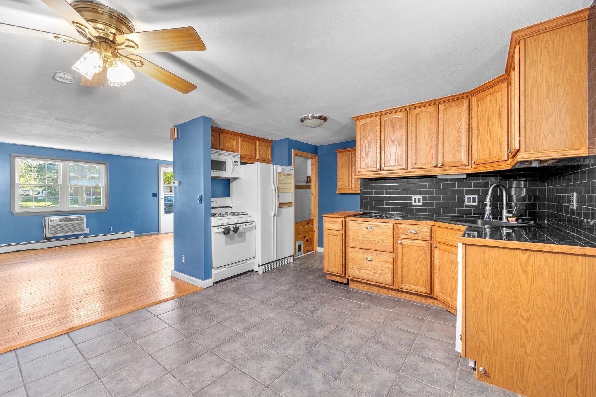76 Jefferson St #76, North Andover, MA, 76 Jefferson St #76, North Andover, MA Photo #6