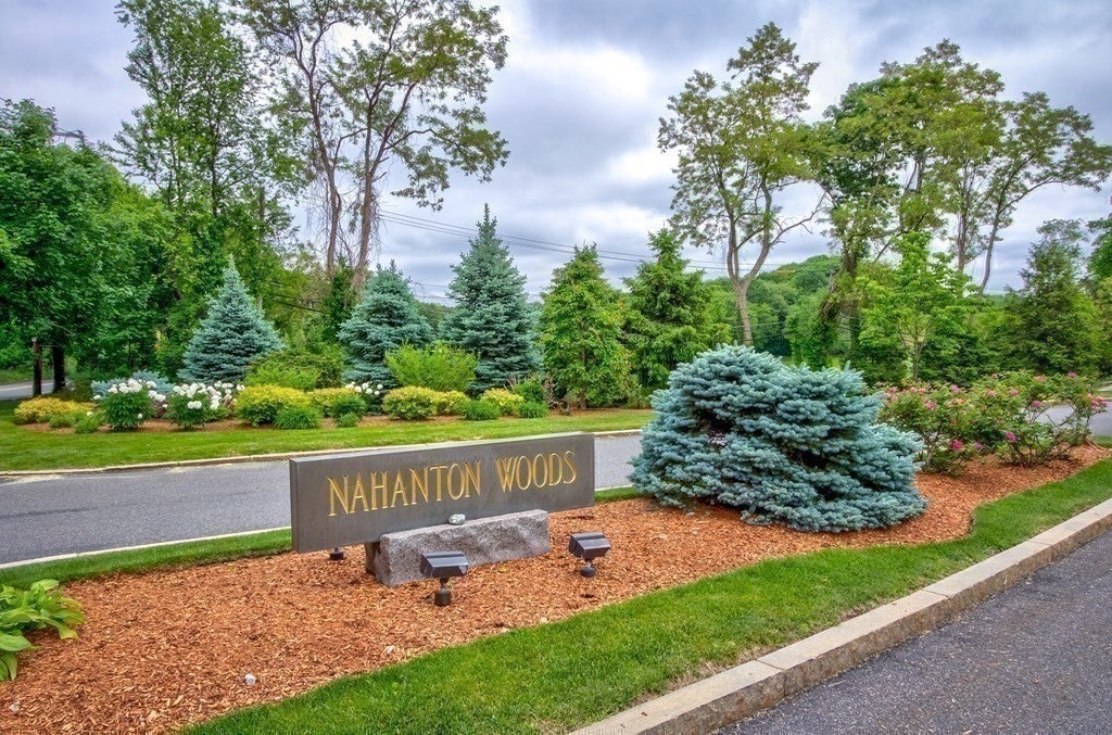 210 Nahanton St #422, Newton, MA Photo #16