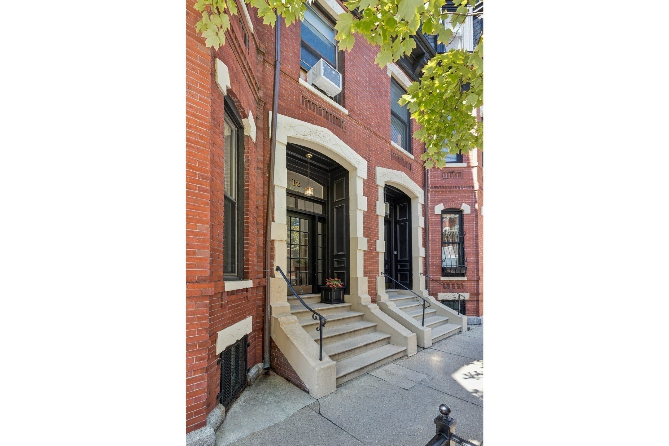 12 Gloucester Street #4, Boston, MA Photo #25