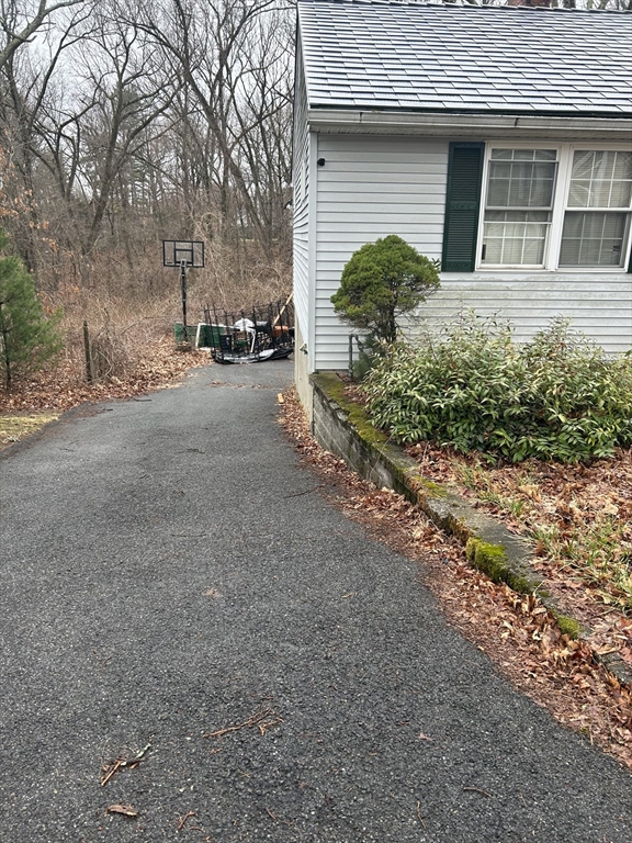 84 Eleanor Rd