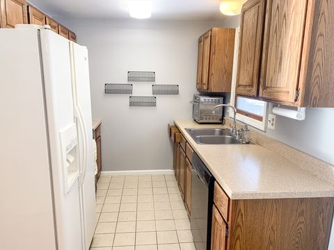 Photo of 51-1/2 Hatfield St #6, Northampton, MA 01060 (MLS # 73462064)