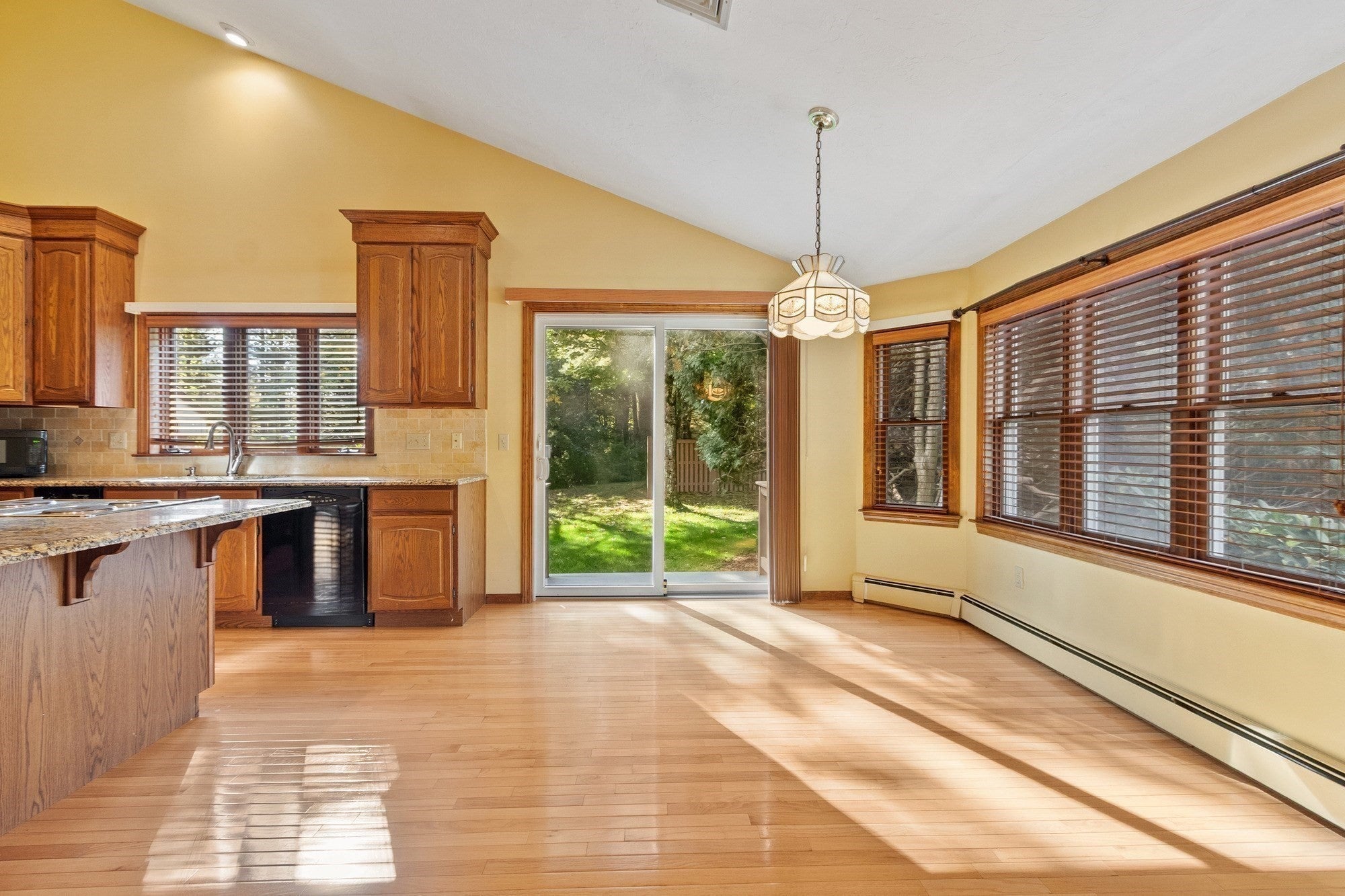 1102C Ridgefield Cir 1102C, Clinton, MA, 1102C Ridgefield Cir 1102C, Clinton, MA Photo #14