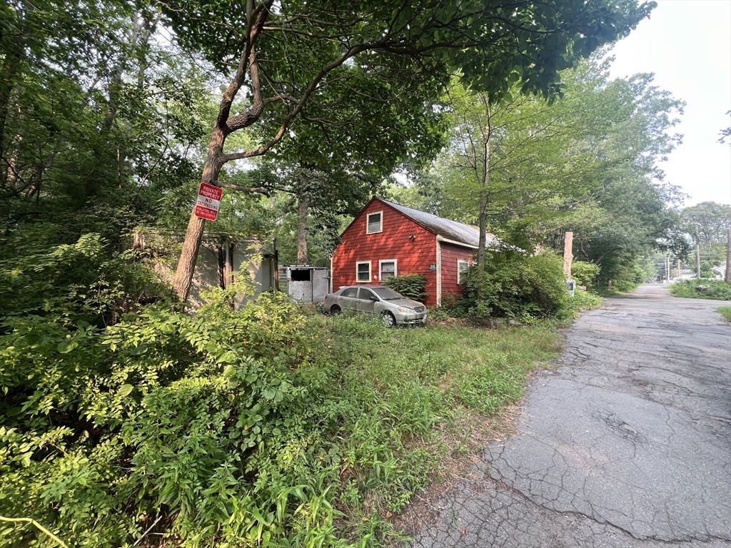 28 Hilltop Rd