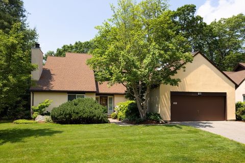 291 Goddard Ave 291 Brookline MA 02445
