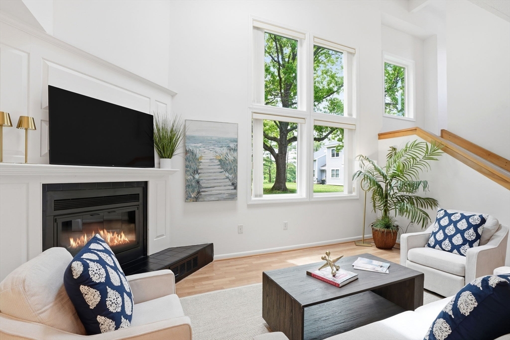 101 Tuckers Lane 101