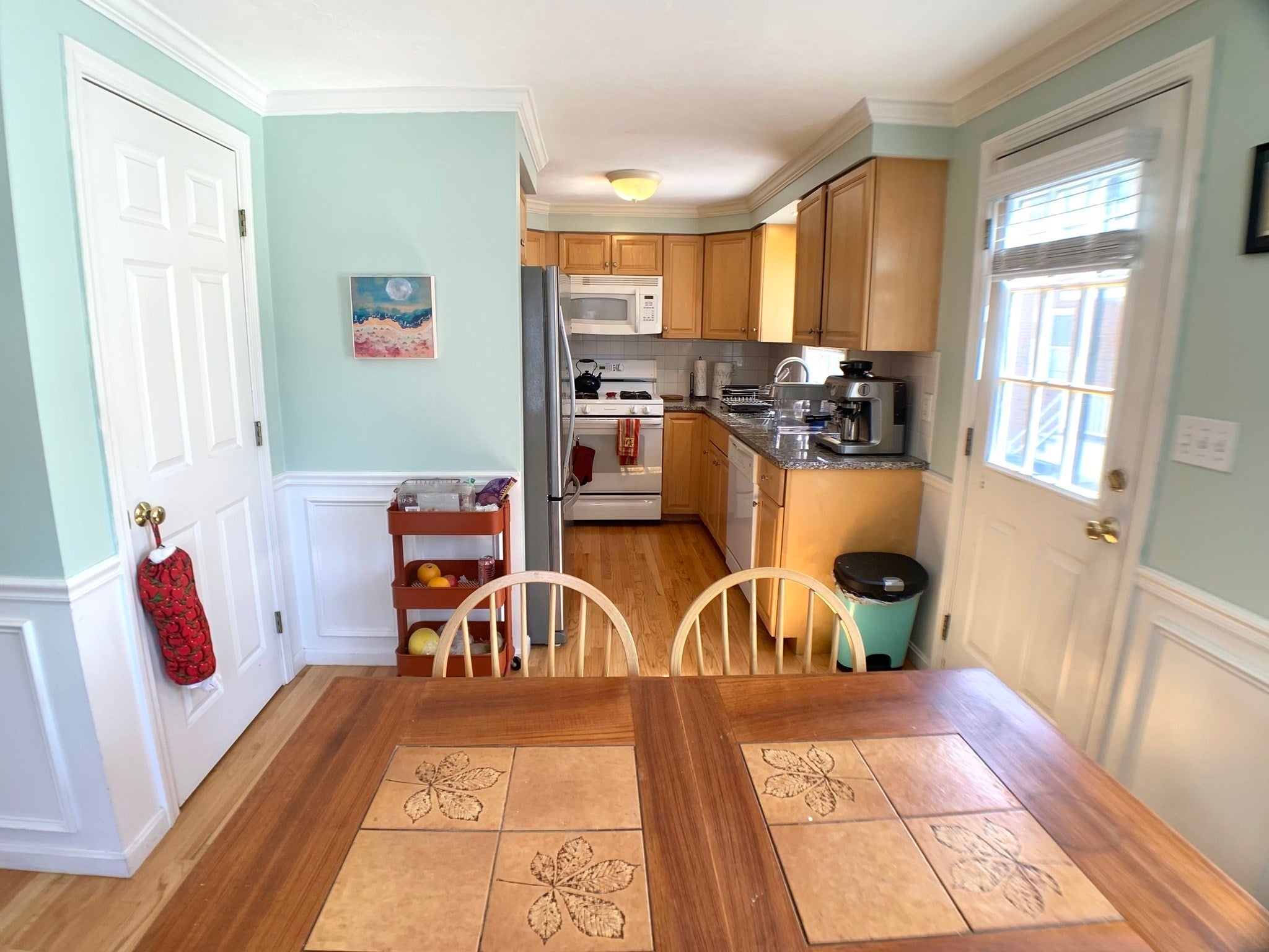 38 Gordon St #1, Waltham, MA Photo #2