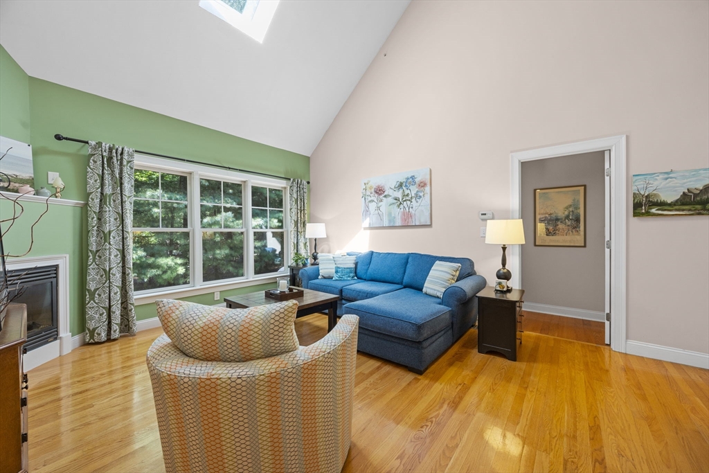 38 Sanctuary Ln 38