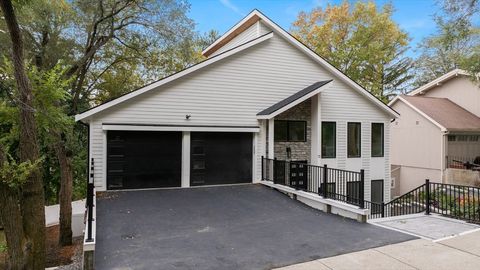 72 Wallis Rd Brookline MA 02467