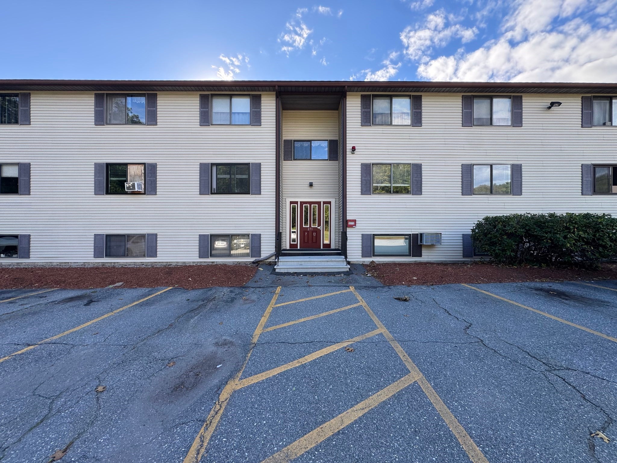 271 Humphrey Street #H10, Lowell, MA, 271 Humphrey Street #H10, Lowell, MA Photo #12