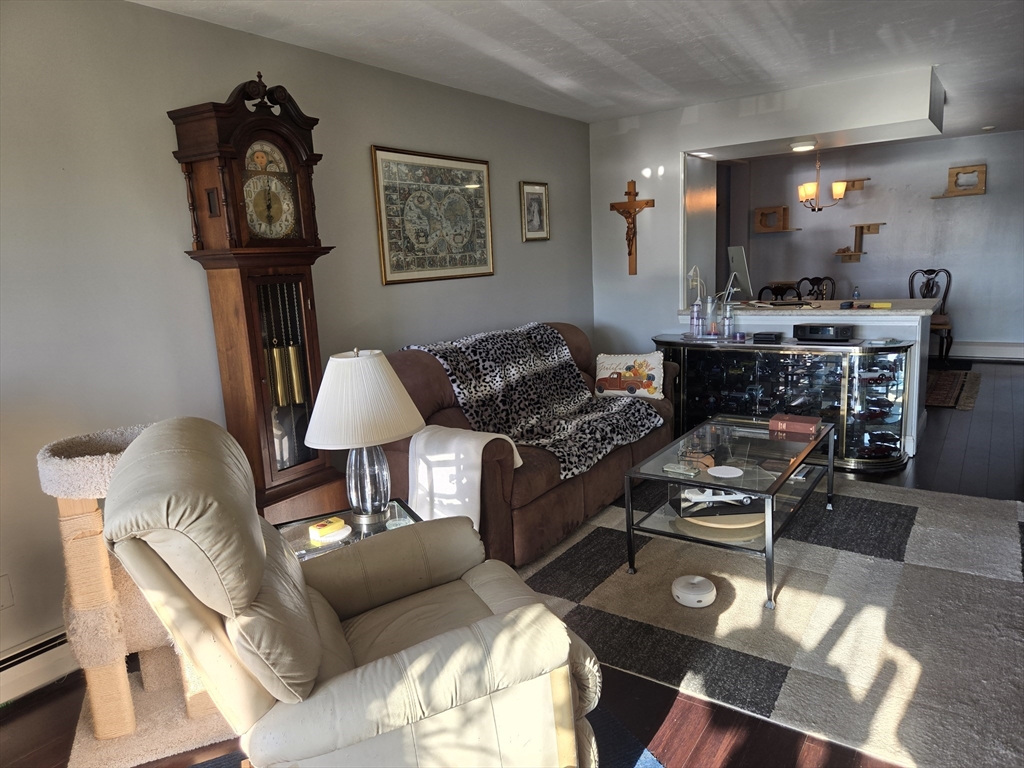 68 Prospect St. 4 D
