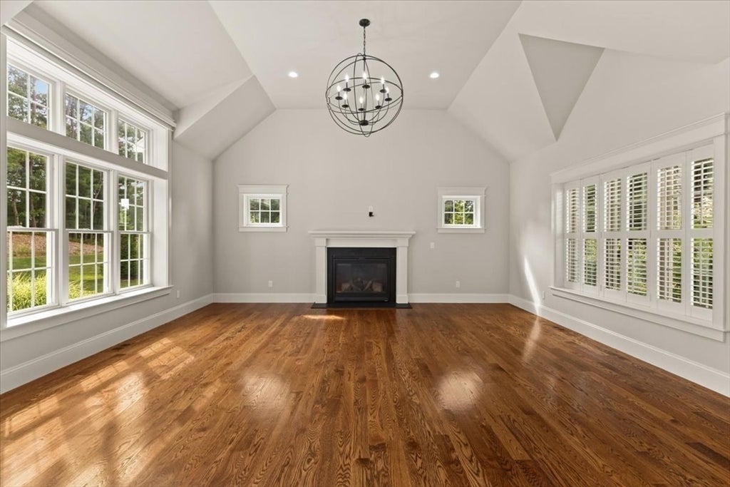 384 Country Club Way, Kingston, MA, 384 Country Club Way, Kingston, MA Photo #17