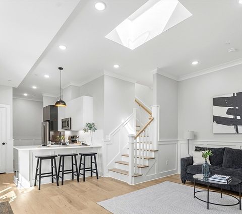 115 Thurston St I Somerville MA 02145