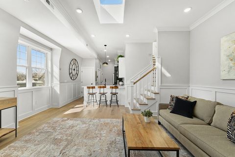 115 Thurston St I Somerville MA 02145