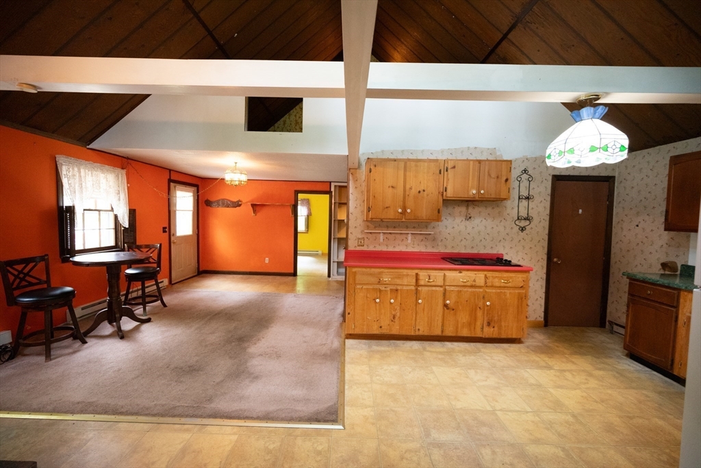 84 Hemlock Dr