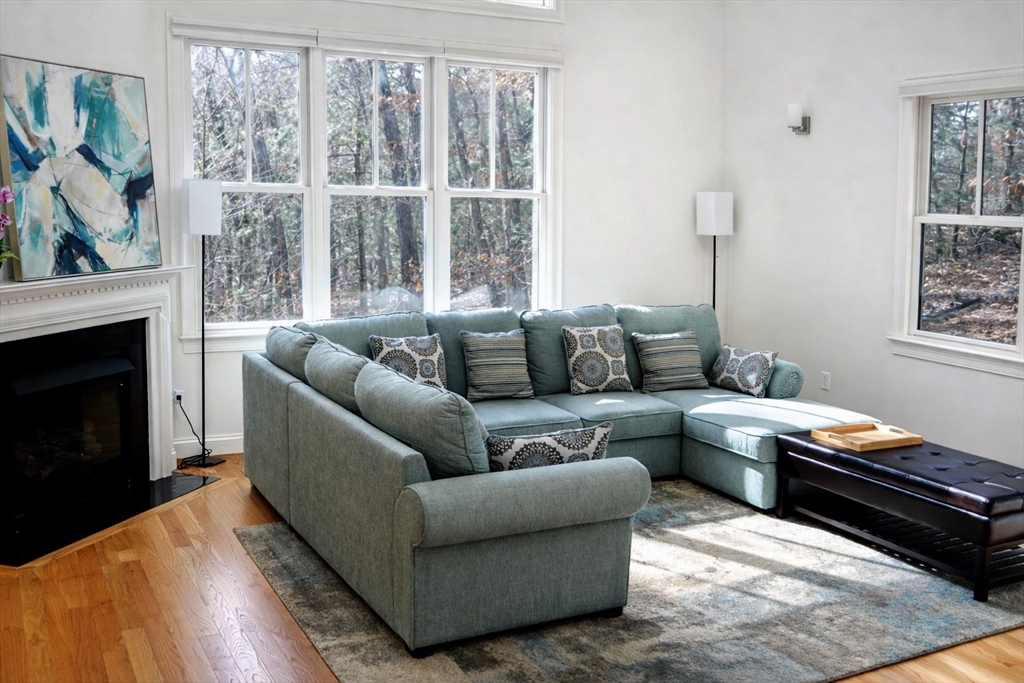 92 Johnson Woods Dr 92