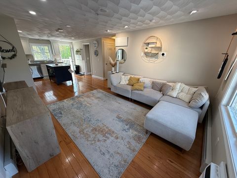 146 Main St 2D Clinton MA 01510