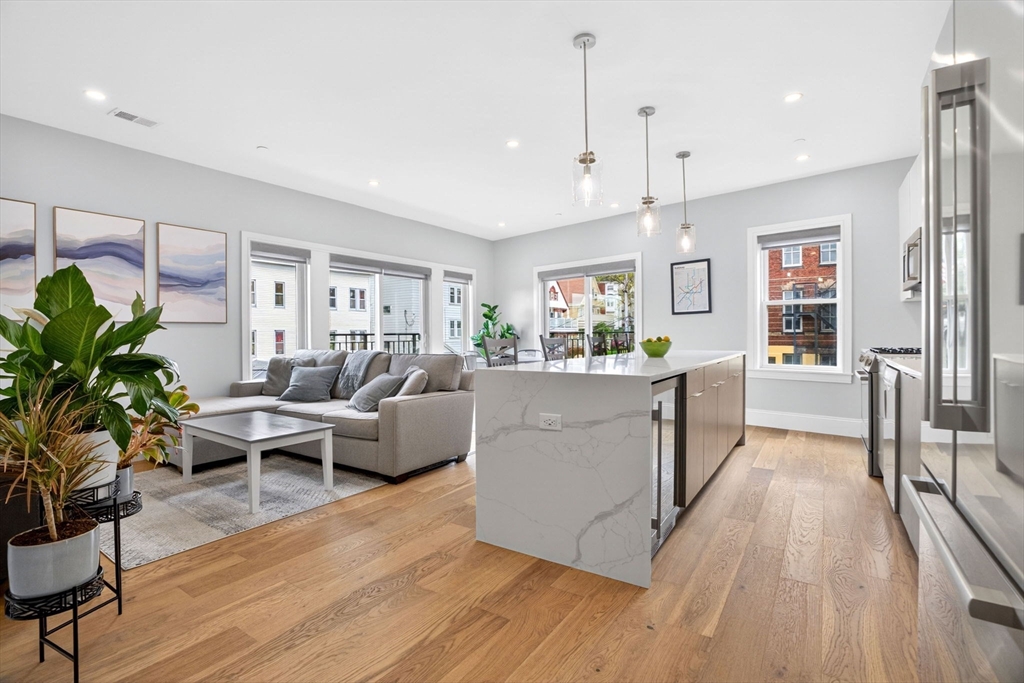 21 Glen Rd #10, Boston, MA Photo #1
