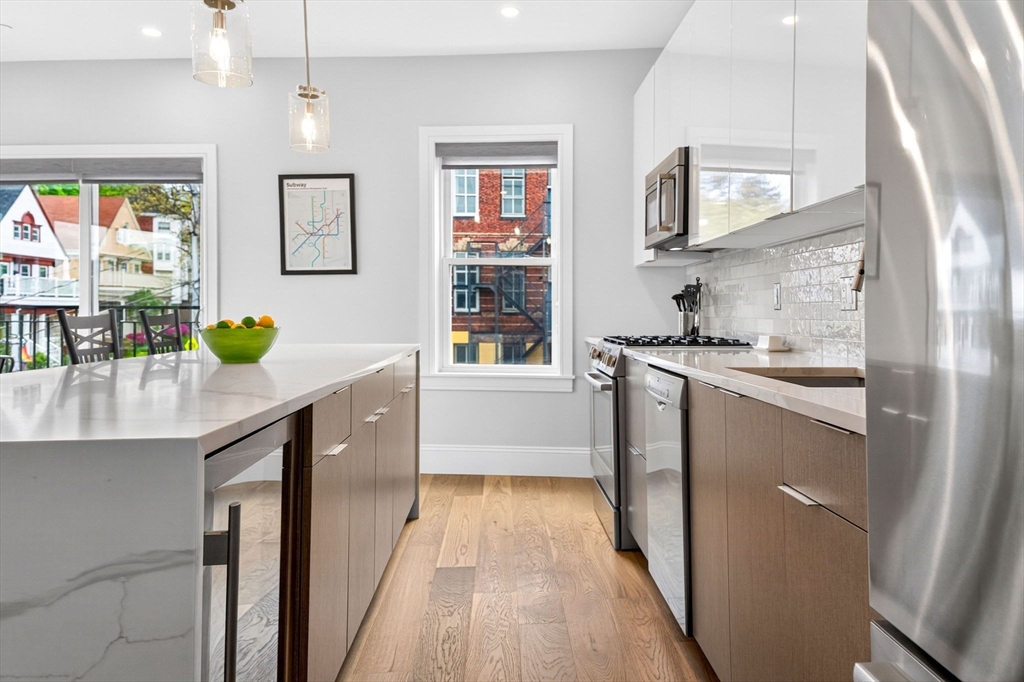 21 Glen Rd #10, Boston, MA Photo #5