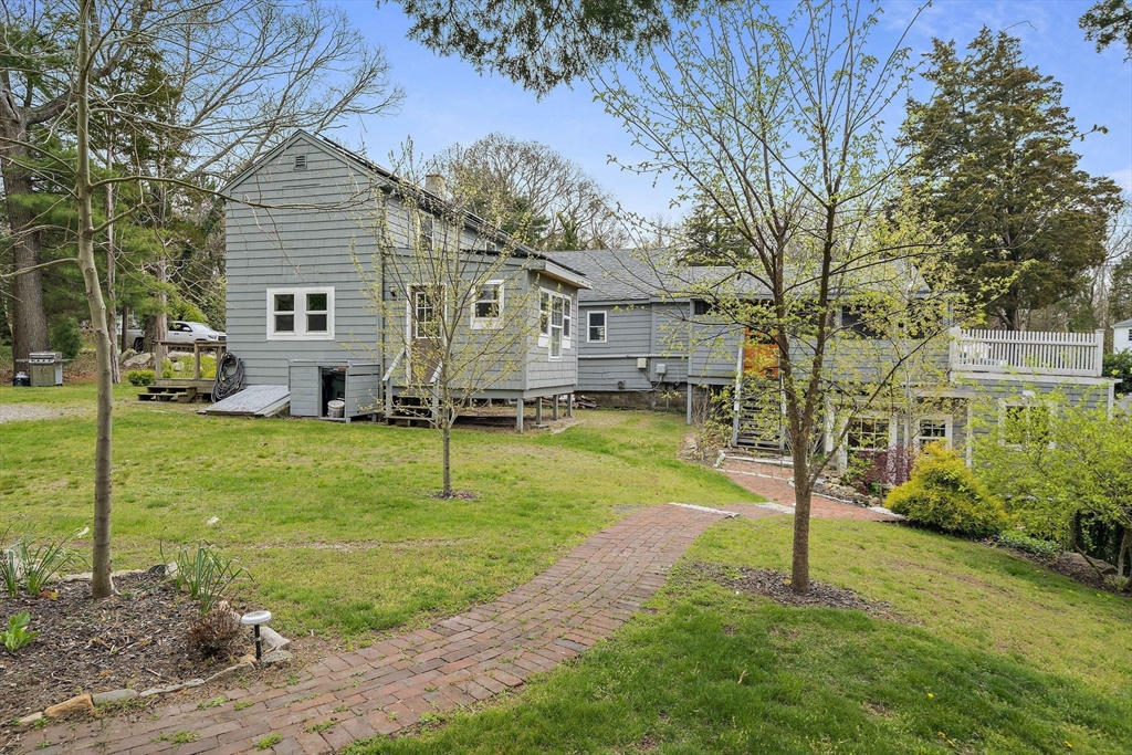 13 Atwood St