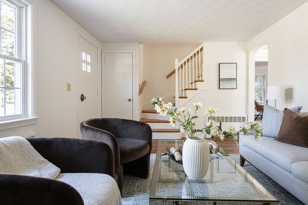 28 Middle St, Lexington, MA Photo #7