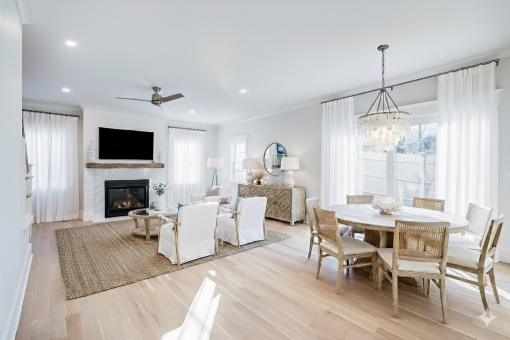 255 Old Main Road 1B