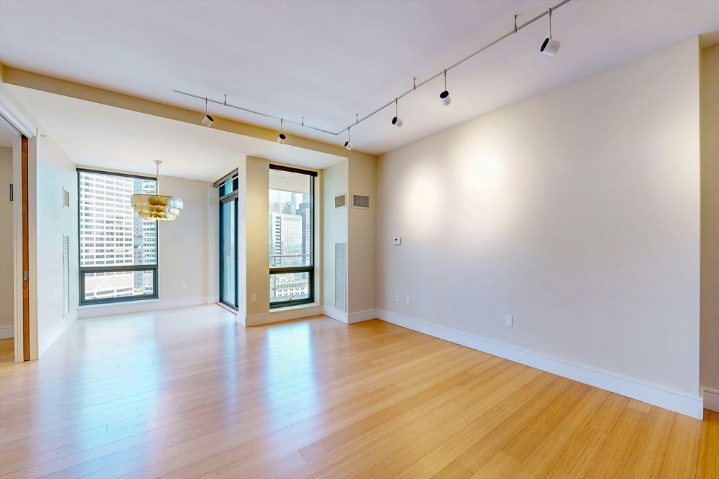 45 Province St U2203