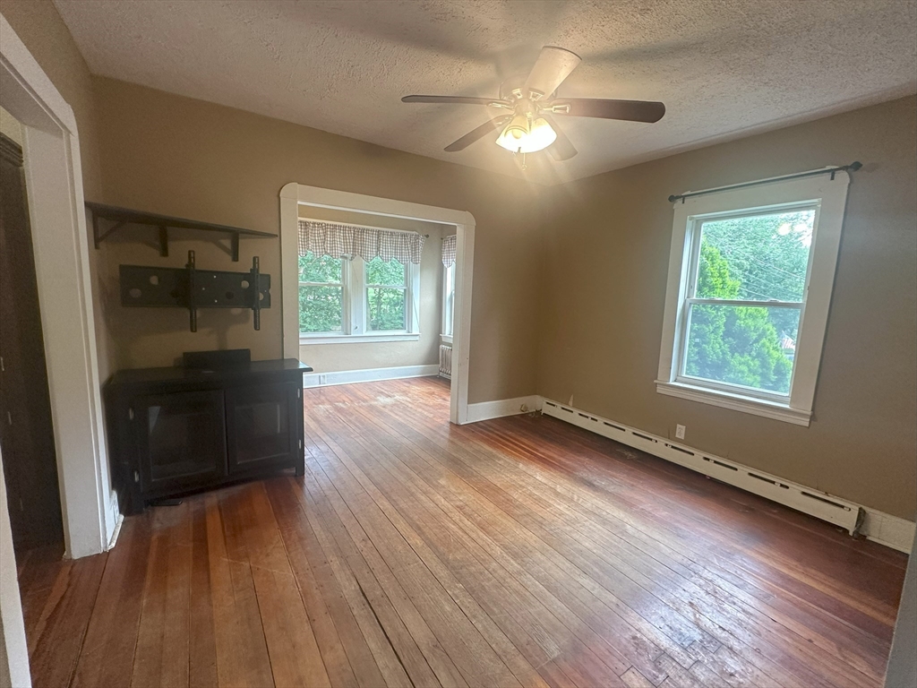 52 Hathaway Rd