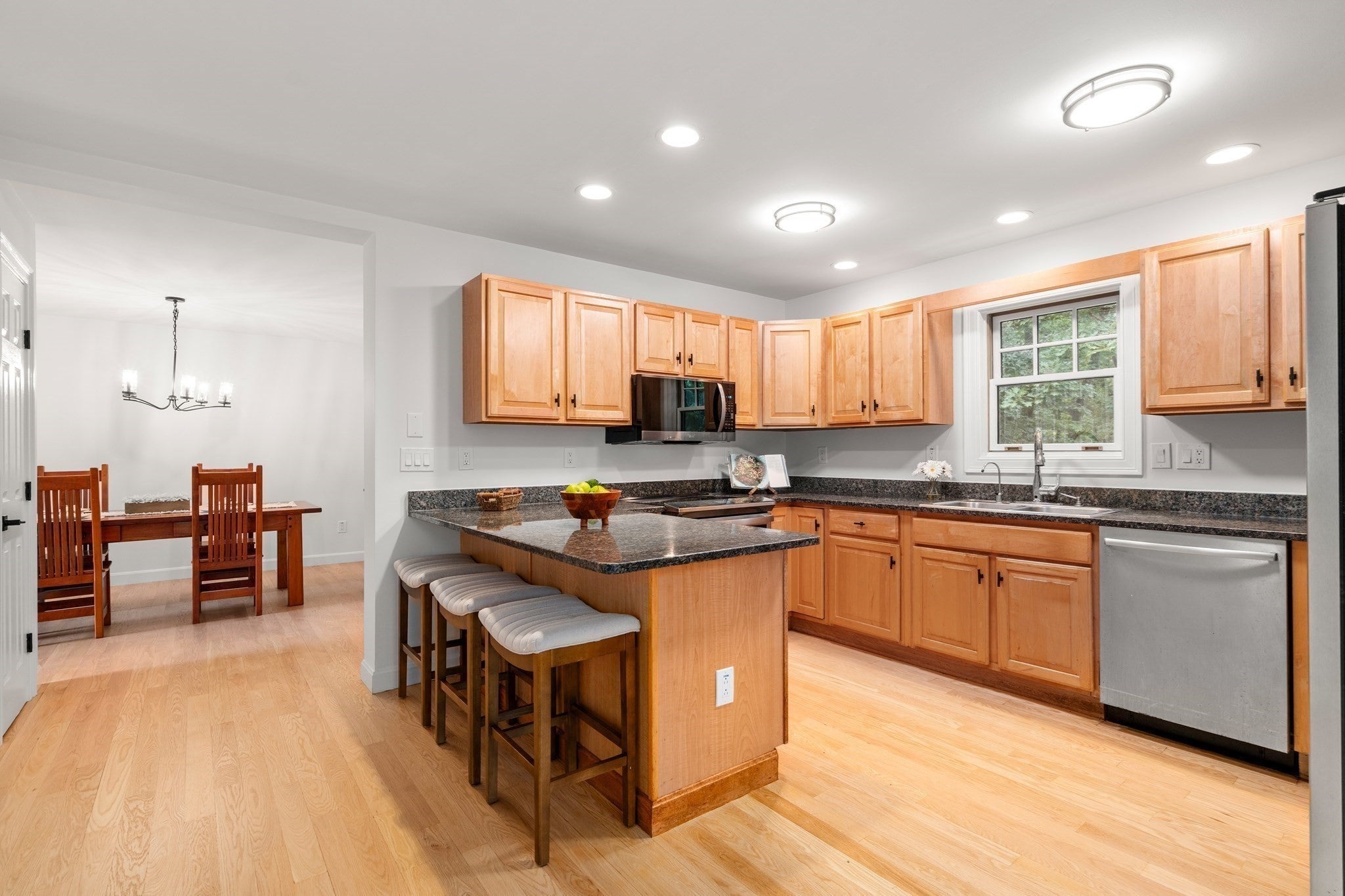 79 Beecher Pl #5, Newton, MA, 79 Beecher Pl #5, Newton, MA Photo #5