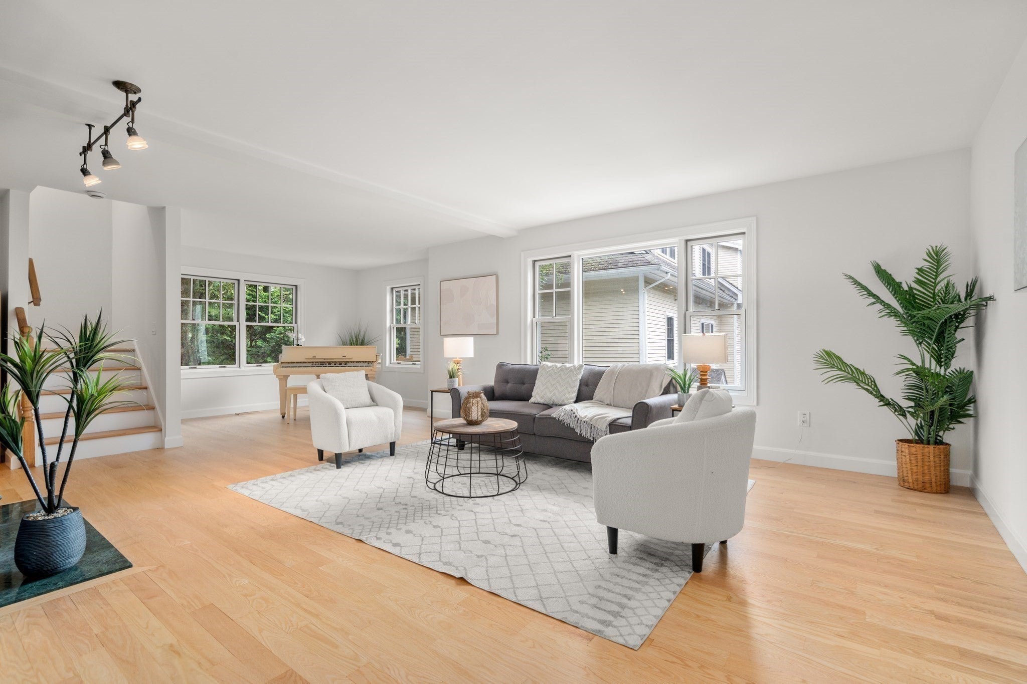 79 Beecher Pl #5, Newton, MA, 79 Beecher Pl #5, Newton, MA Photo #1