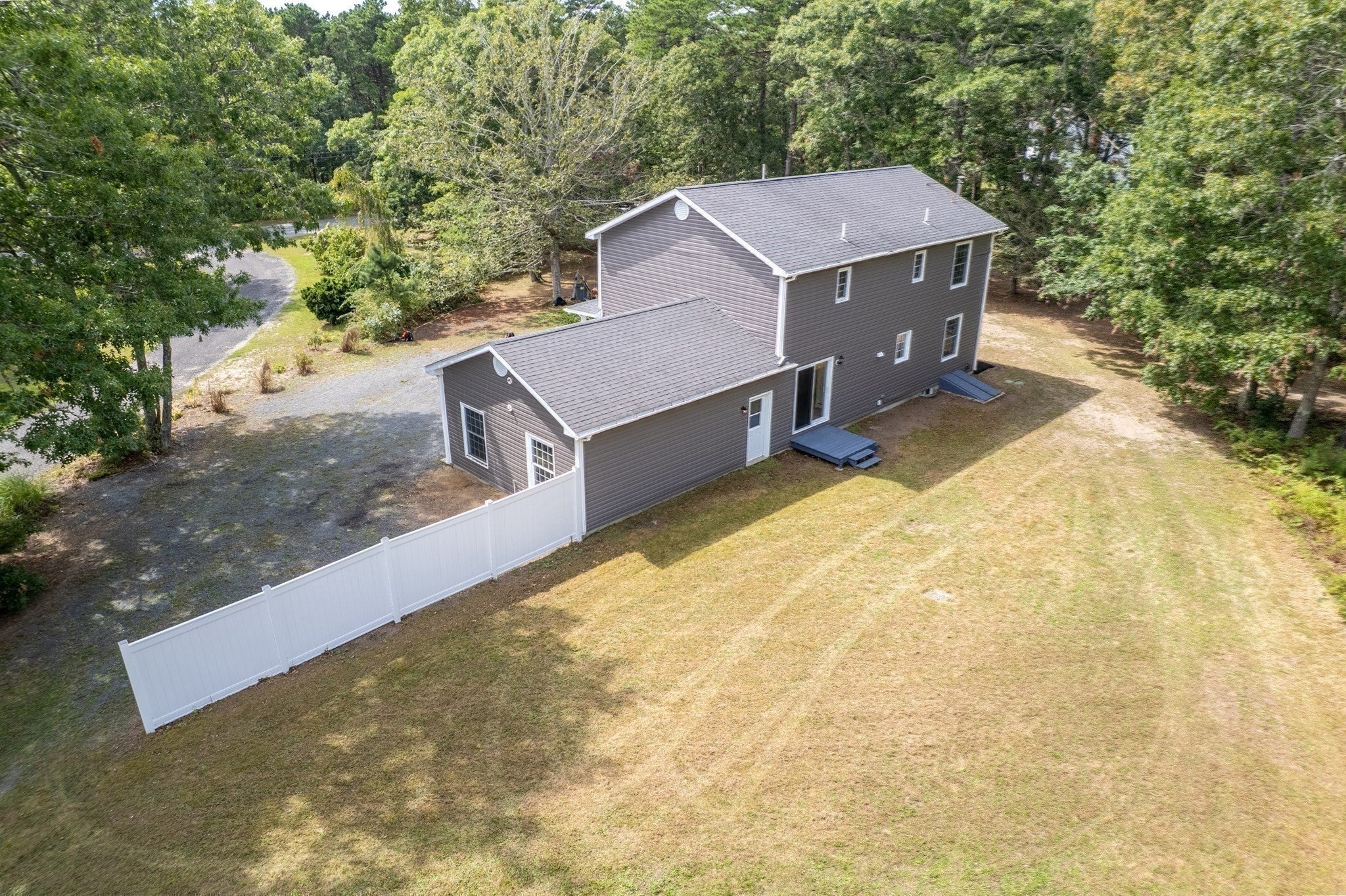 215 Ashumet Rd, Mashpee, MA Photo #28