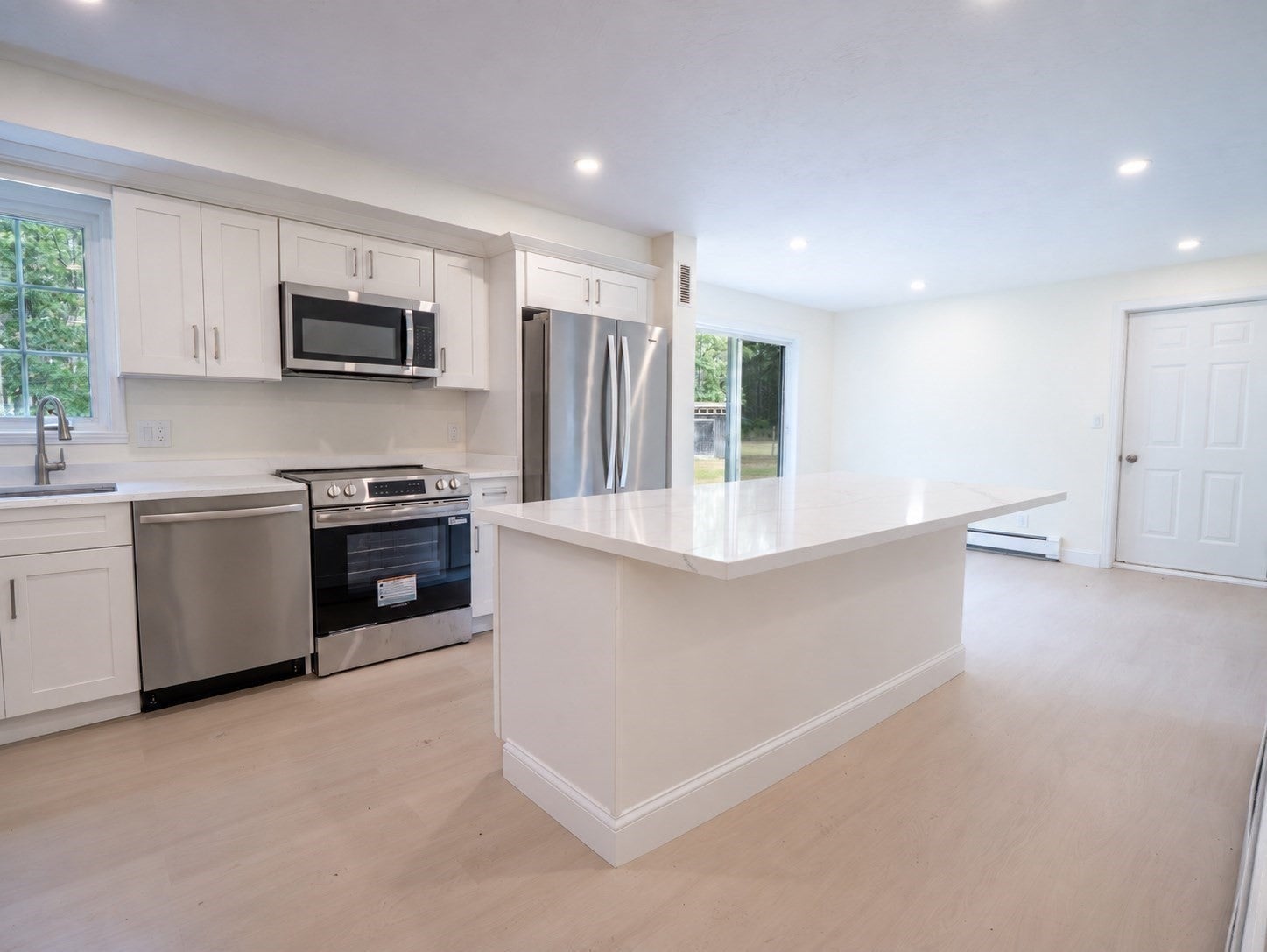 215 Ashumet Rd, Mashpee, MA Photo #6