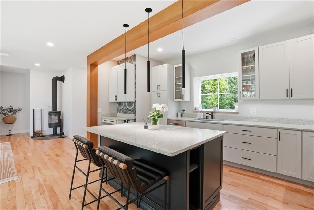 108 Kilby St