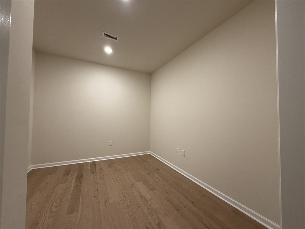4 Winslow Lane 1411
