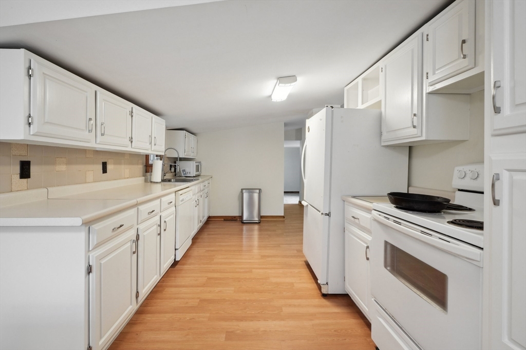 255 Riverneck Rd