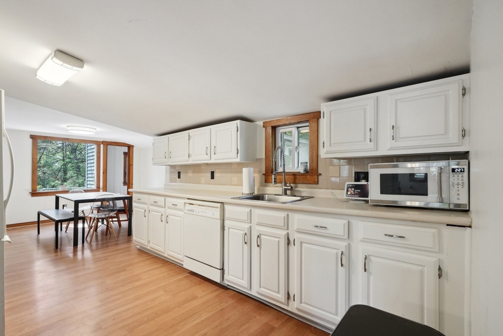 255 Riverneck Rd