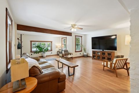 255 Riverneck Rd Chelmsford MA 01824