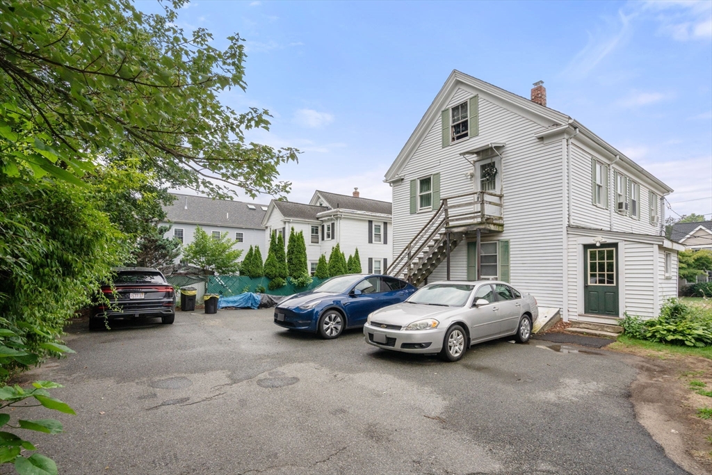 102 Maple Street
