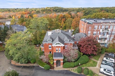 80 Parks St 6 Duxbury MA 02332