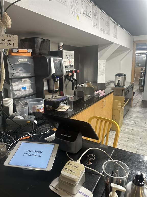 000 Street In Chinatown