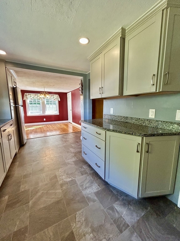 2205 Washington 2