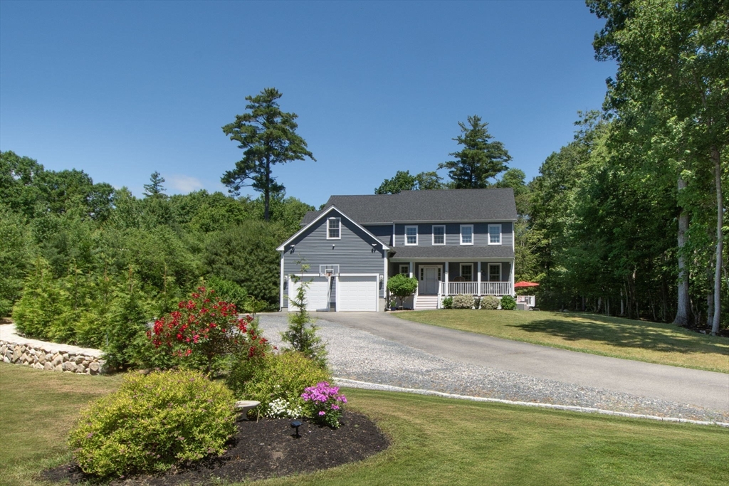 24 Laurelwood