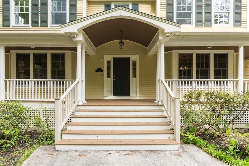 156 Maple Street