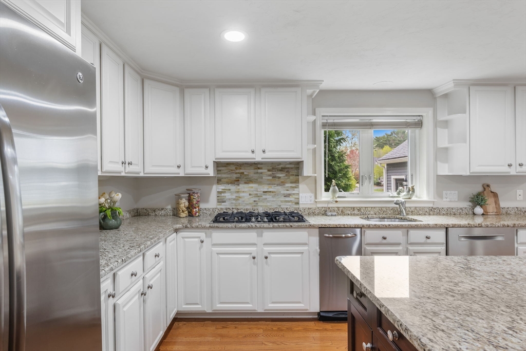 54 Bay Farm Rd 54