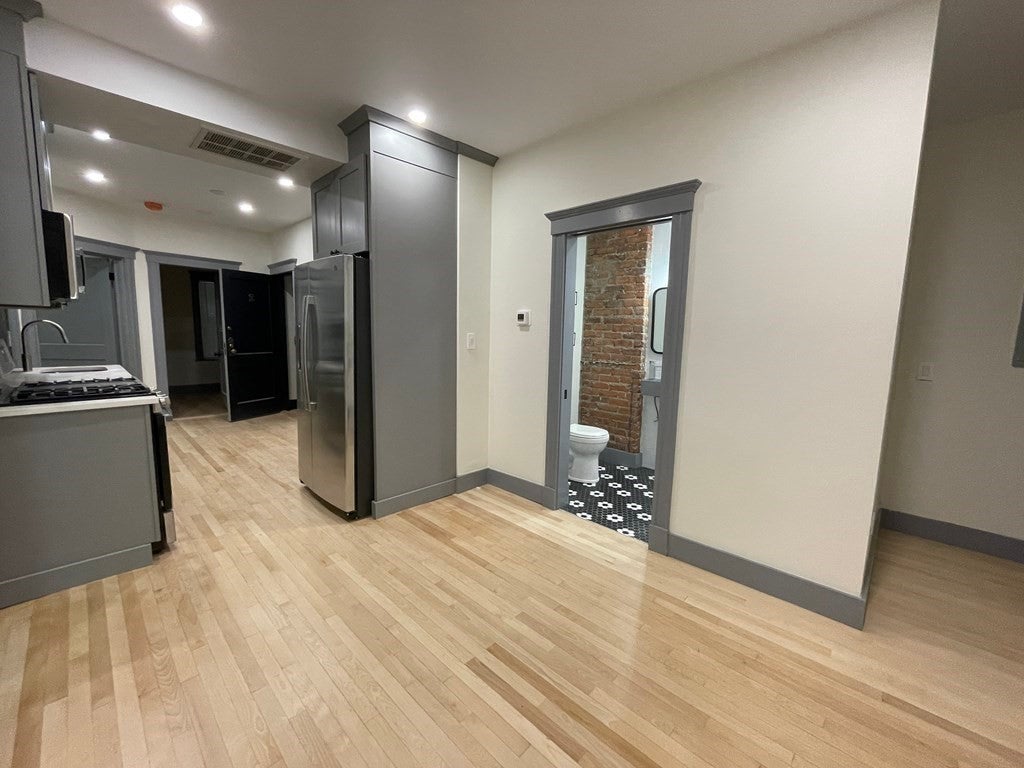 41 Long Ave #U1, Boston, MA Photo #10