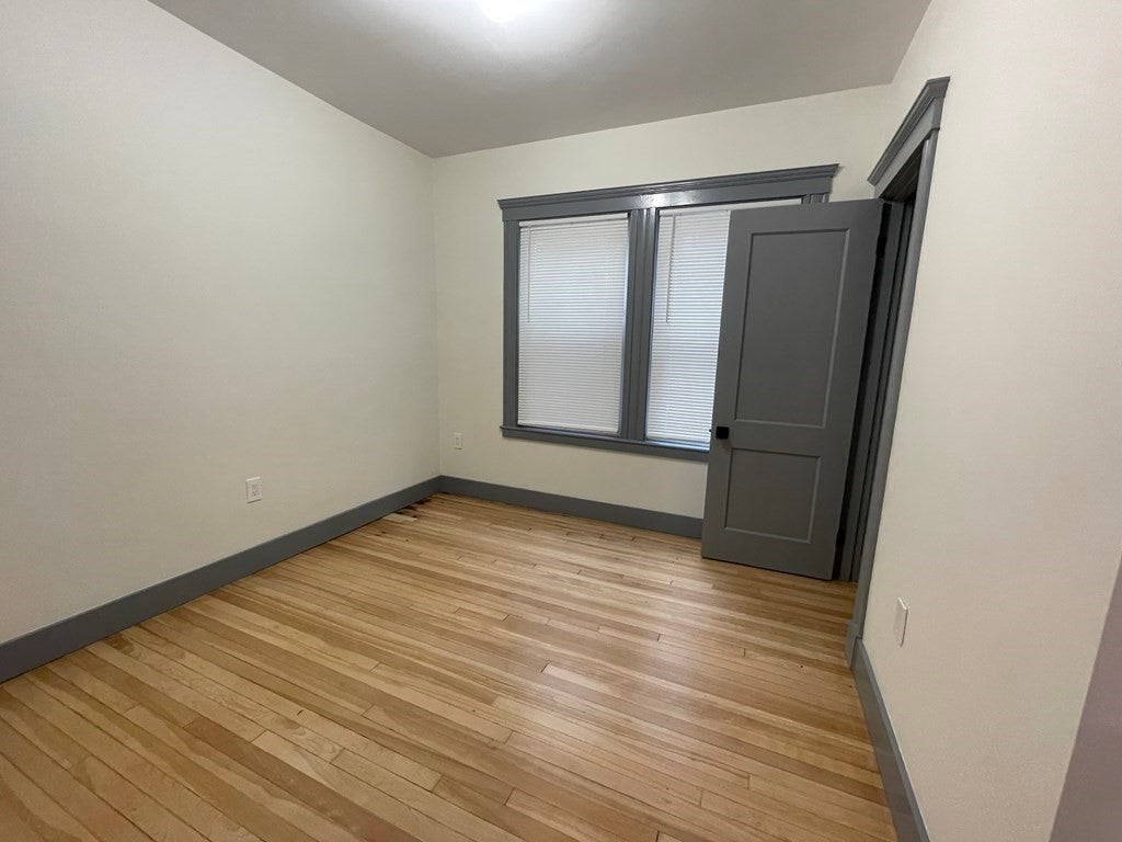 41 Long Ave #U1, Boston, MA Photo #9