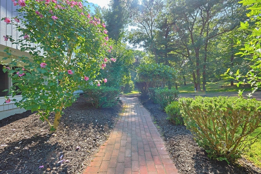 33 Copper Ln