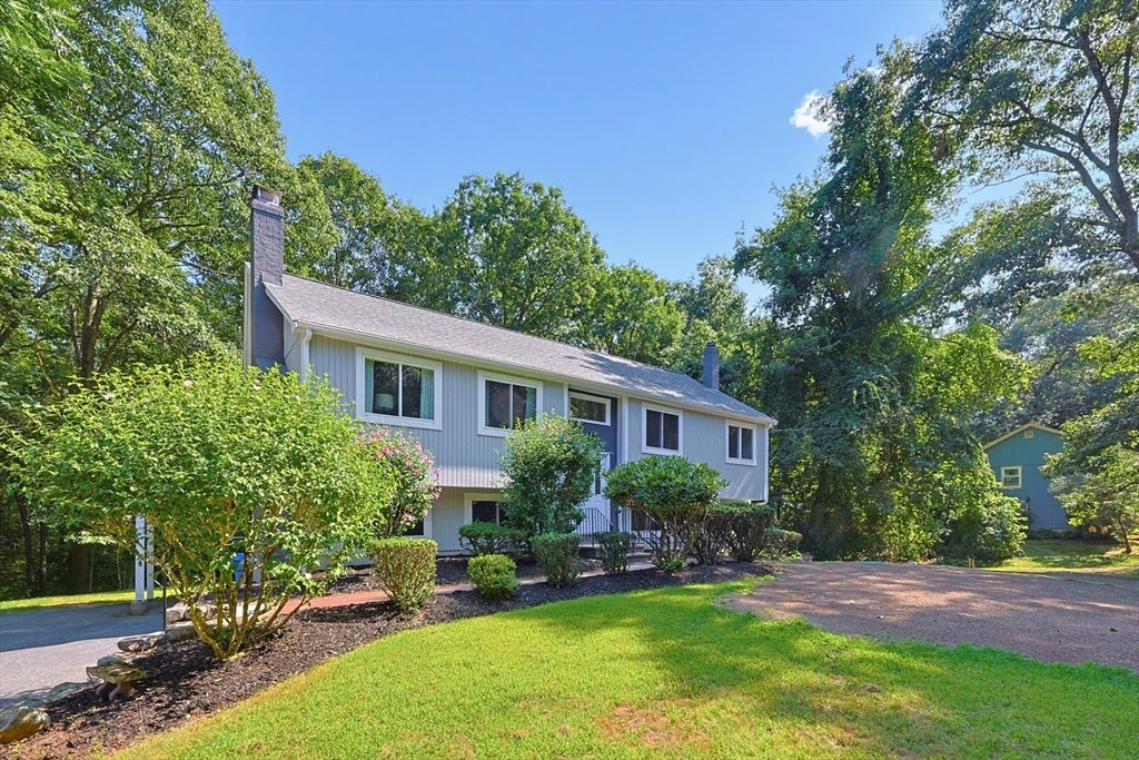 33 Copper Ln