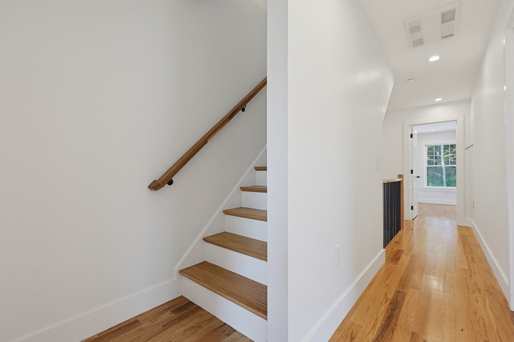 36 Linwood Ave #36, Melrose, MA Photo #28